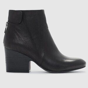 EILEEN FISHER Harris Tumbled Leather Ankle Bootie Black size 9 Lagenlook Goth